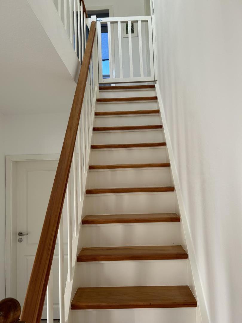 Neu! Schickes Und Modernes Ferienhaus Ant Zingel Krummhörn Exteriör bild